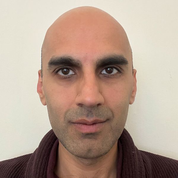 Headshot of Suhail Iqbal